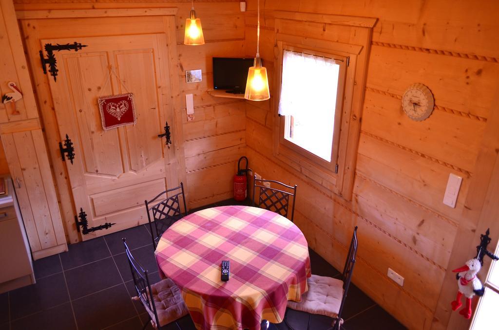 La Cle Des Champs Biltzheim Quarto foto